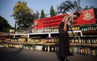 Sasaran operasi ini adalah peredaran miras ilegal, penjaja jasa seks komersial, judi, dan penjualan petasan serta kegiatan yang meresahkan masyarakat.