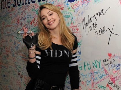 Madonna Batal Konser di Australia Tanpa Alasan
