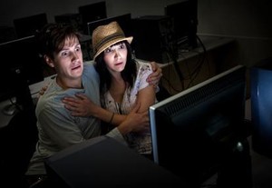 Plus Minus Nonton Video Porno Bagi Pasangan