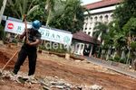 KPK Geledah Kantor PT Adhi Karya