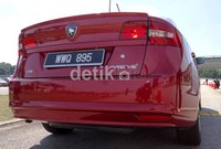 Untuk urusan yang satu ini, Preve tampak lebih maju dibanding rival-rival sekelasnya. Dengan harga di Malaysia yang hanya 59.990 ringgit atau sekitar Rp 177,9 jutaan untuk Preve Executive dan 72.990 ringgit atau Rp 216,5 jutaan untuk Preve Premium, fitur keamanan Preve tampak melimpah. (Syubhan Akib/detikOto).