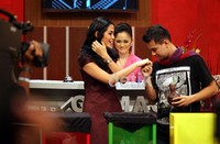 Raffi beraksi dan menggoda Jessica dengan rayuan gombalnya
