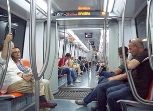 Wush! Kereta Mulus Metropolitana Roma