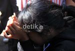 Ingin Melihat Ariel Seorang Gadis Dicopet