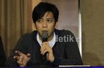 Ekspresi Ariel Saat Konferensi Pers