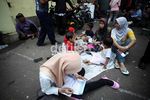 Berdesak-desakan Demi Tiket Mudik Gratis