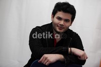 Wajah baby face Ridho Rhoma.