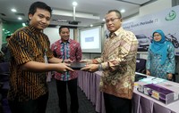 Dengan program ini target pertumbuhan Dana Pihak Ketiga khusus dari produk tabungan sebesar 48,6 persen menjadi 10,2 triliun rupiah di akhir Tahun 2012. (dok Muamalat)