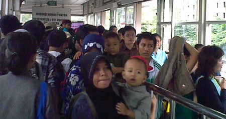 5 Jembatan Busway yang Bikin Ngos-ngosan