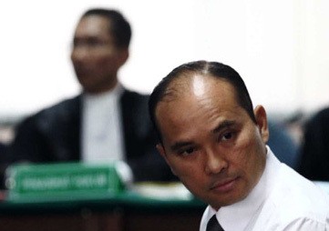 Hakim Tolak Eksepsi Eks Dirut Merpati Hotasi Nababan