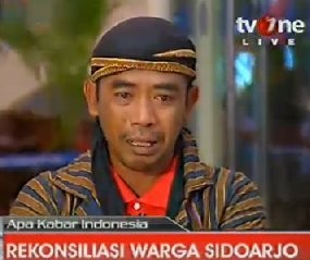 Di TvOne, Hari Suwandi Menangis Meminta Maaf pada Keluarga Bakrie
