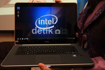 Laptop ini memiliki spesifikasi 14 inchi HD, Procesor Intel I5 dan I7, HDD 500GB, USB 3.0, Intel HD Graphics 400.
