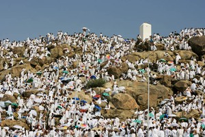 5 Tempat Berdoa Saat Umrah & Haji yang Dikabulkan Allah