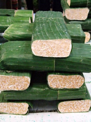 Tempe Tak Selalu Dari Kedelai, Ada Jenis-Jenis Tempe Lain! Tempe Tak Selalu Dari Kedelai, Ada Jenis-Jenis Tempe Lain!