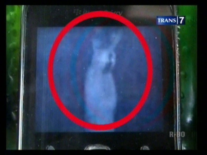 Niat Uji Nyali, Lima Pemuda Lihat Pocong