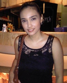 Dikabarkan Pisah Ranjang, Febby Febiola Tegaskan Statusnya