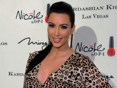 Motif Leopard ala Artis Hollywood