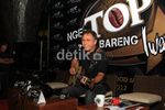 Iwan Fals Si Penggemar Kopi