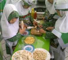 Siswa TK Berempati dengan Kenaikan Harga Kedelai