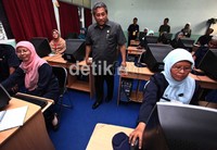 Pelaksanaan ujian dibagi dalam dua gelombang, yakni gelombang I (30 Juli-12 Agustus) dan gelombang II (1-6 Oktober).
