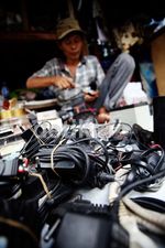 Penjualan Barang Bekas Menurun