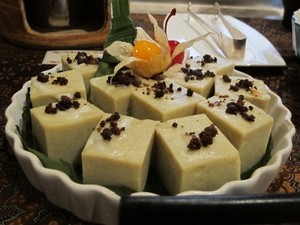 Kenyal, Gurih, dan Manis si Kole-kole Kacang