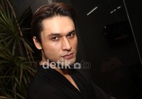 Indra tampak pucat. Gus Mun/detikHOT.