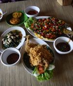 Sedapnya Gurame Bakar yang Bikin Keringet Bercucuran