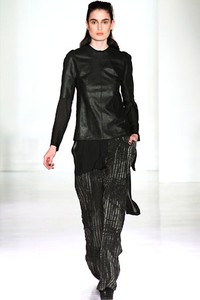Jeremy Laing, Fall/Winter 2012. ork Fashion Week 2012. [dok. Jeremy Laing]