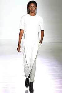 Jeremy Laing, Fall/Winter 2012. ork Fashion Week 2012. [dok. Jeremy Laing]