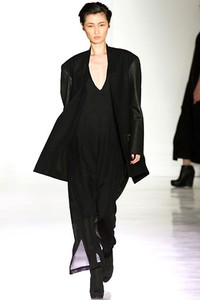 Jeremy Laing, Fall/Winter 2012. ork Fashion Week 2012. [dok. Jeremy Laing]