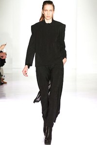 Jeremy Laing, Fall/Winter 2012. ork Fashion Week 2012. [dok. Jeremy Laing]