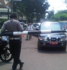 Polisi: 6 Mobil Penyidik KPK Masih di Korlantas