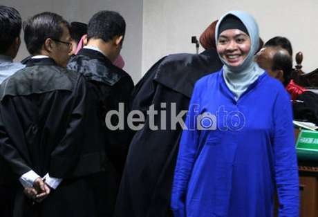 Saksi Pernah Kirim Ratusan Juta ke Haris Surahman
