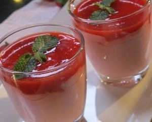 Puding Istimewa Untuk Camilan Saat Berbuka Puasa