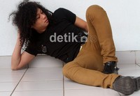 Pose Yoda Idol saat ditemui di acara DahSyat, Kebon Jeruk, Jakarta Barat, Selasa (31/7/2012). Gus Mun/detikHOT.