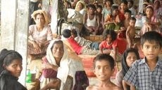 Pasukan Myanmar Tembaki dan Perkosa Muslim Rohingya 