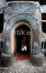 Ini Dia Masjid dengan Pintu Terbanyak di Indonesia