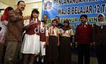 Kartu Gratis Wajib Belajar 12 Tahun Diluncurkan