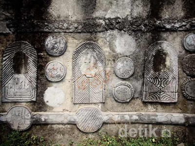 Ini Dia Masjid dengan Pintu Terbanyak di Indonesia