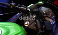 Tampilan Speedometer Ninja 250.