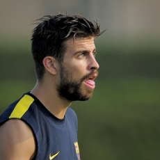 Pique: Barca Tak Harus Menangi Piala Super Spanyol