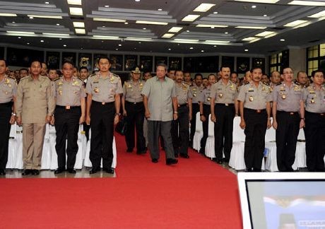 Presiden Harus Minta Polri Serahkan Kasus Simulator SIM ke KPK