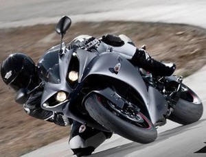 Ditantang Bikin Moge, Apa Jawaban Yamaha?