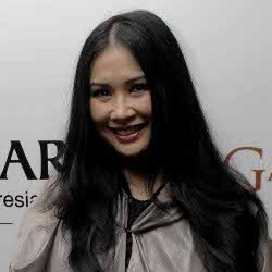 Titi DJ Ingin Buka Puasa Bareng Mantan Suami