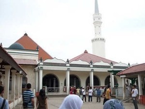 Masjid Luar Batang, Saksi Bisu Sejarah Masuknya Islam di Jakarta