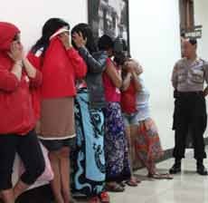 Nekat Beroperasi di Bulan Ramadan, 8 PSK Terjaring Razia