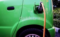 Purwarupa mobil listrik buatan nasional ini masih terus dikembangkan.Diharapkan swasta turut membantu pengembangan SPLU.