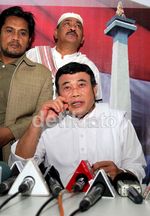 Jelaskan Isu SARA, Rhoma Irama Berurai Air Mata