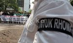 Gaya Penggemar Fanatik Dukung Rhoma